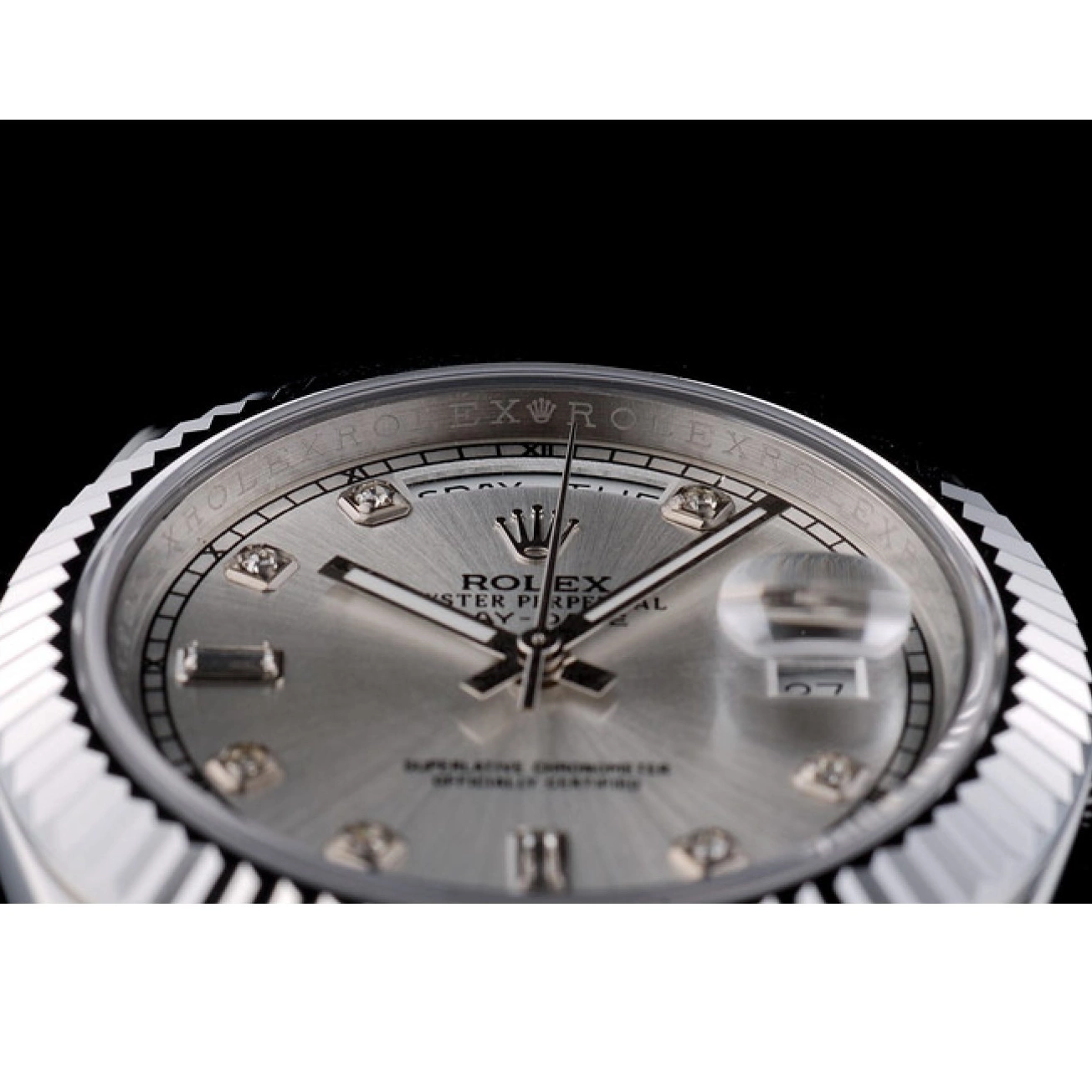 Aaa replica watch Rolex 41995 Dial Silver DayDate Ribbed Steel Bezel Stainless Swiss 0725
